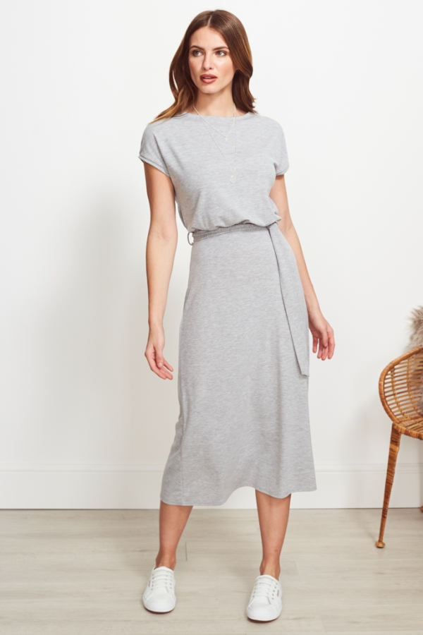 jersey midi dresses with sleeves